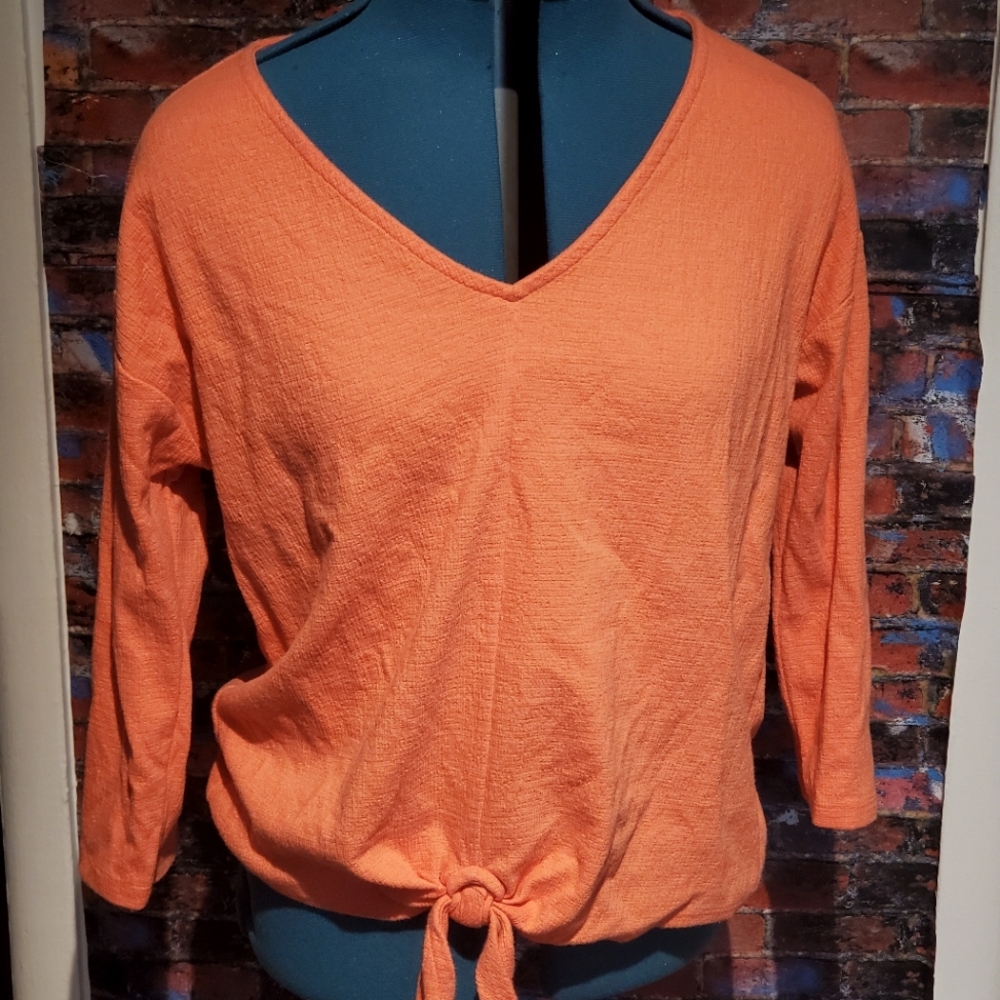 3/4 Length Coral t-shirt